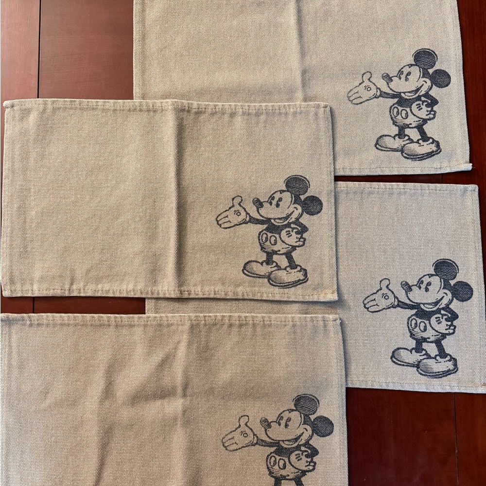 Disney Parks - Mickey Mouse Placemats